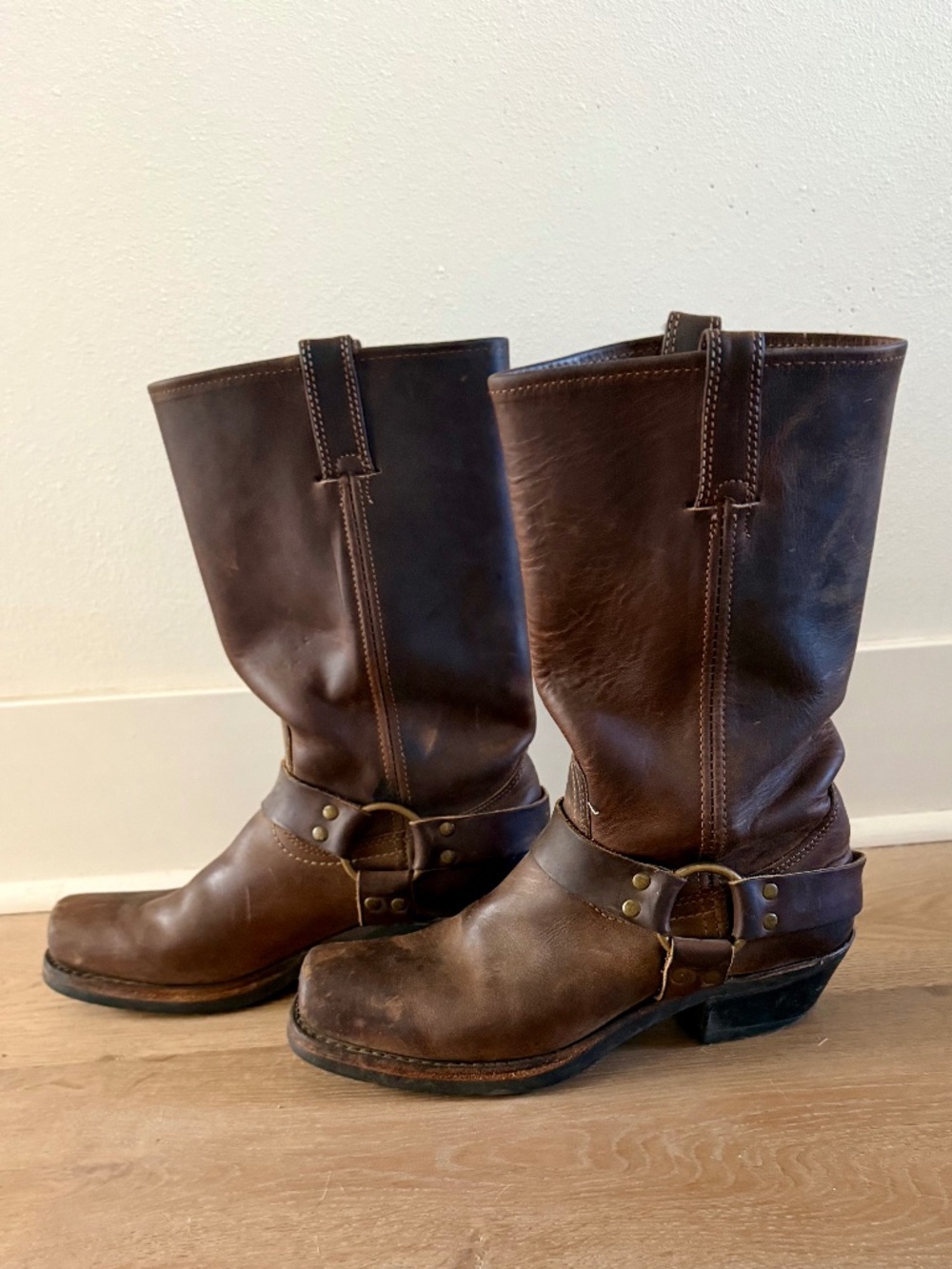 Vintage Frye 12R harness boots